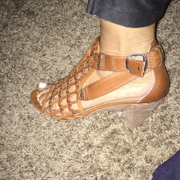 BELLE SIGERSON MORRISON EUC REAL LEATHER WEAVE PEEP TOE SHOES 8.5 - Picture 3 of 14